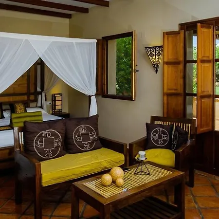 Hotel Masia Durba 3*