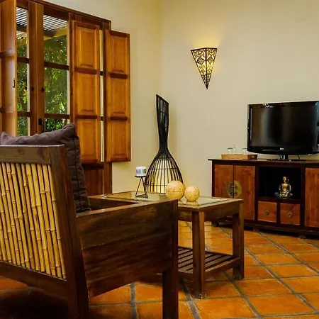 Masia Durba 3* Castellnovo