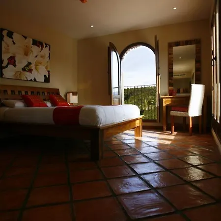 Hotel Masía Durbá 3*