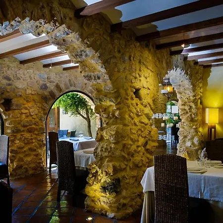 Masía Durbá 3* Castellnovo
