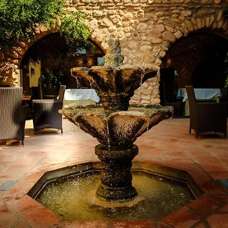 Masia Durba فندق 3*