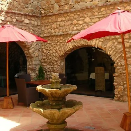 Masía Durbá 3* Castellnovo