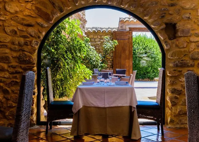 Hotell Masia Durba 3*