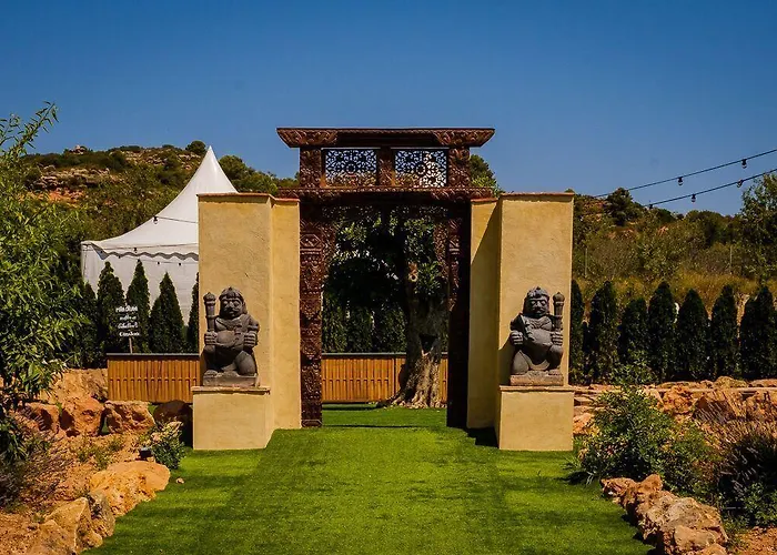Masia Durba Hotell 3*