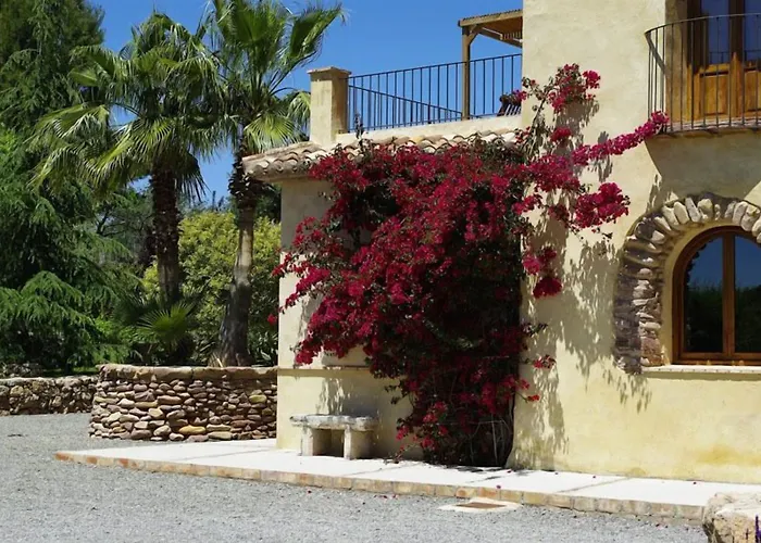 Hotell Masia Durba 3*
